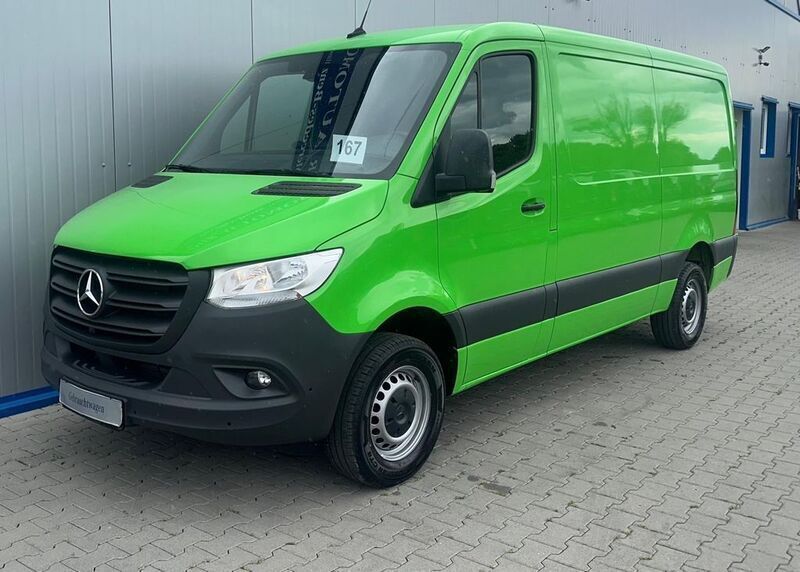 Grün Gebraucht 2020 Mercedes Sprinter Van | 23.999 € - Bild 1/4