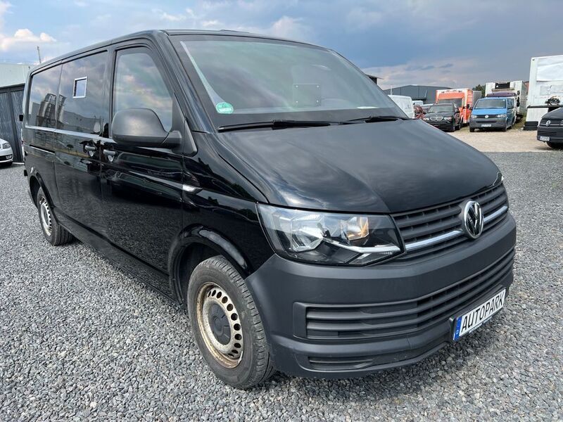 Gebraucht VW T6 102 PS (75 kW) 2016 Schwarz Van
