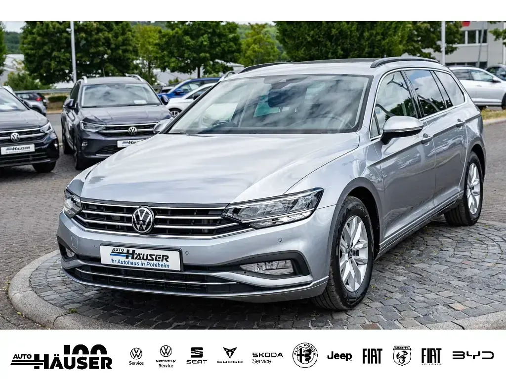 Gebraucht VW Passat Business 150 PS (110 kW) 2023 Kombi