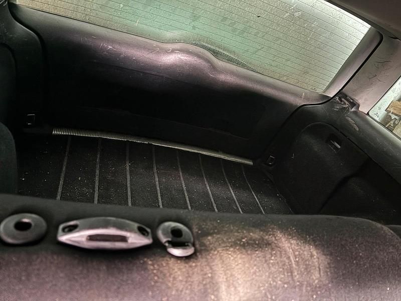 Schwarz Gebraucht 2003 VW Passat Kombi | 1.200 € (Guter Preis) - Bild 1/4