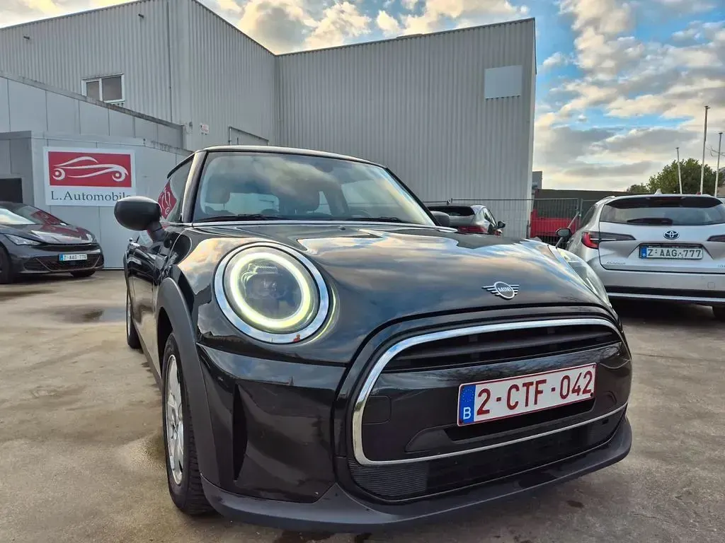 Usado Mini Cooper 136 CV (100 kW) 2022 Negro Utilitario