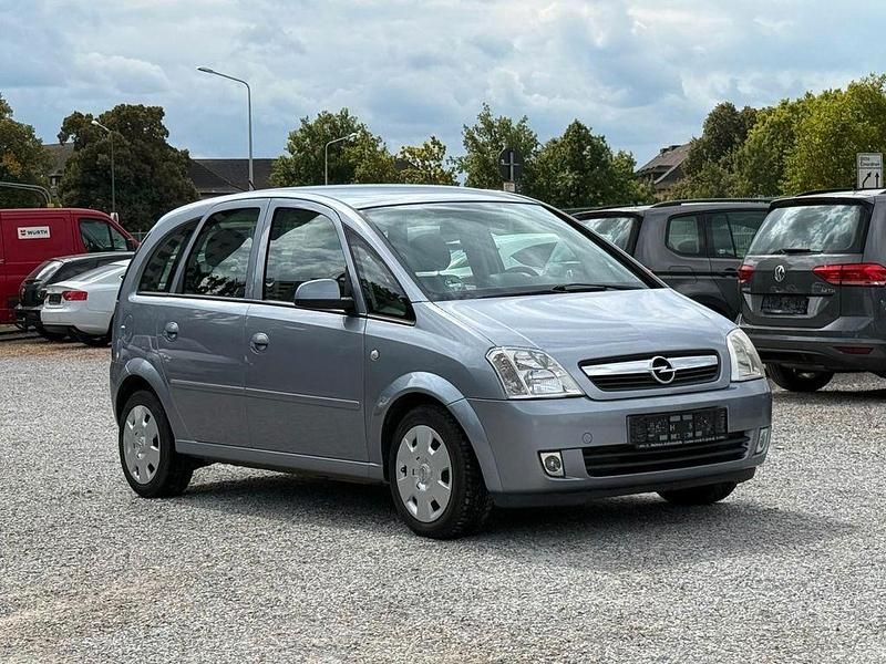 Silber Gebraucht 2006 Opel Meriva Edition Van / Kleinbus | 3.990 € (Fairer Preis) - Bild 1/4