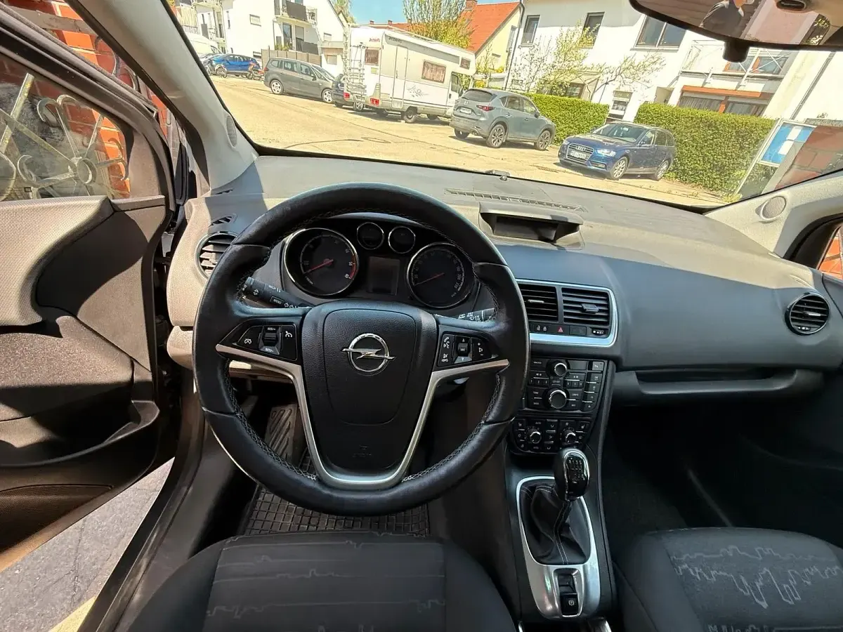 Gebraucht Opel Meriva 110 PS (80 kW) 2016 Braun Van / Kleinbus