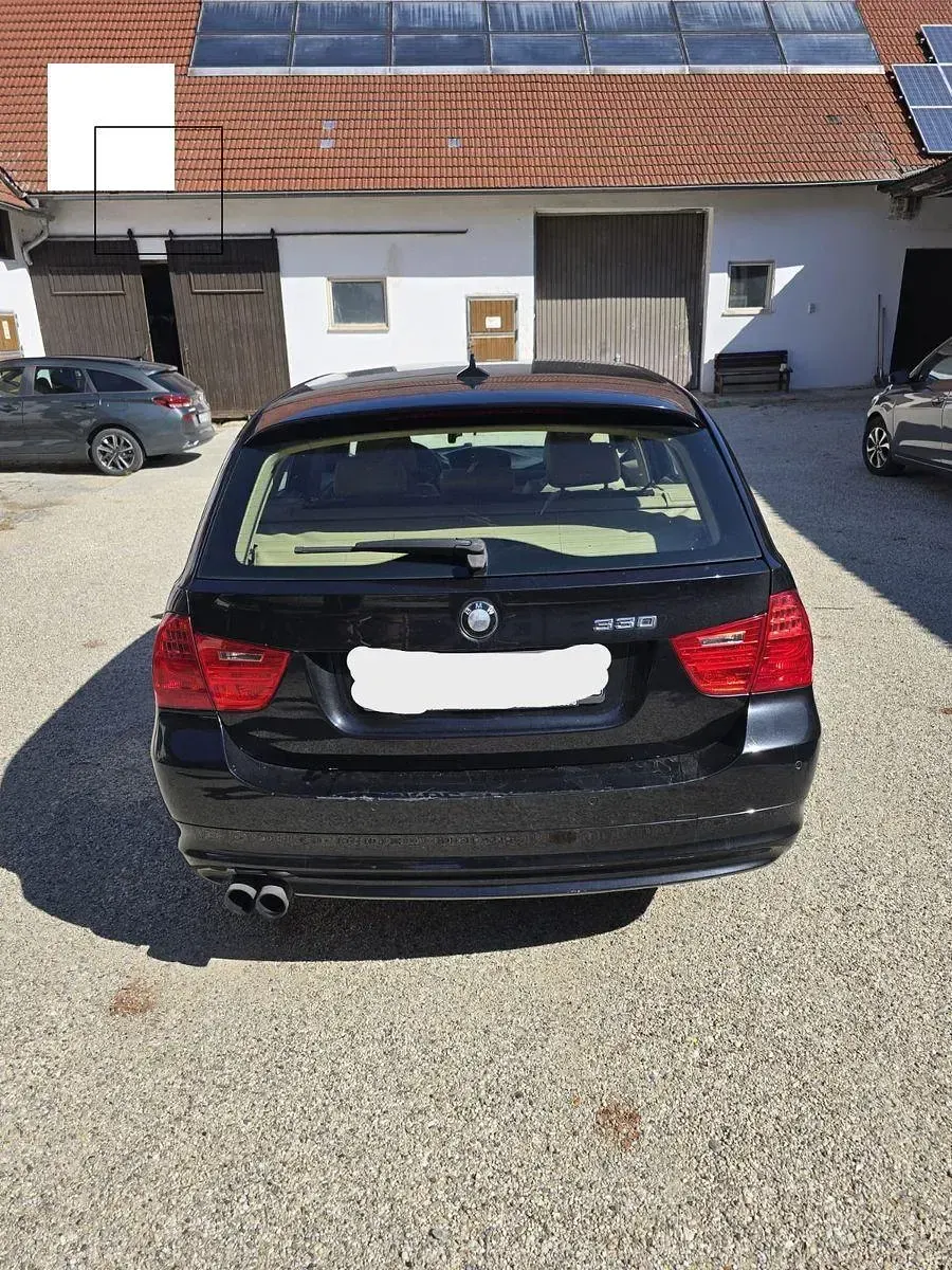 Gebraucht BMW 330 272 PS (200 kW) 2009 Blau Kombi