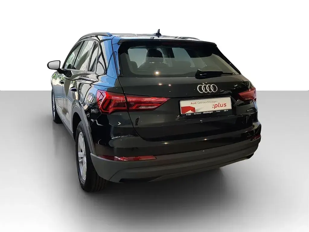 Gebraucht Audi Q3 Sport 150 PS (110 kW) 2021 Mythosschwarz metallic SUV