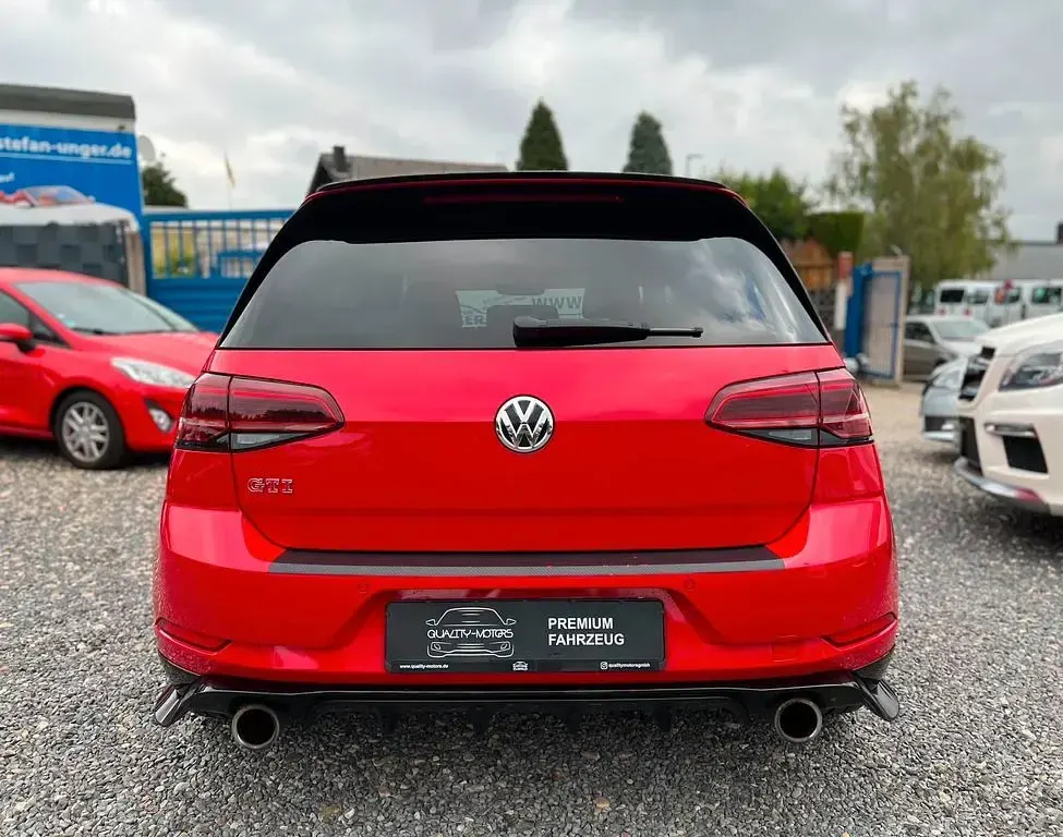 Gebraucht VW Golf VII GTI 290 PS (213 kW) 2019 Rot Limousine