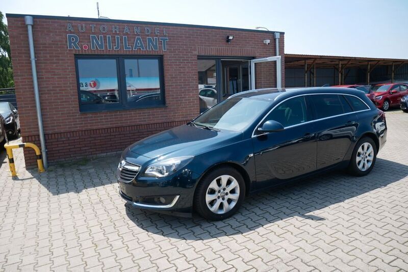Grün Gebraucht 2016 Opel Insignia Innovation Kombi | 4.900 € (Fairer Preis) - Bild 1/4