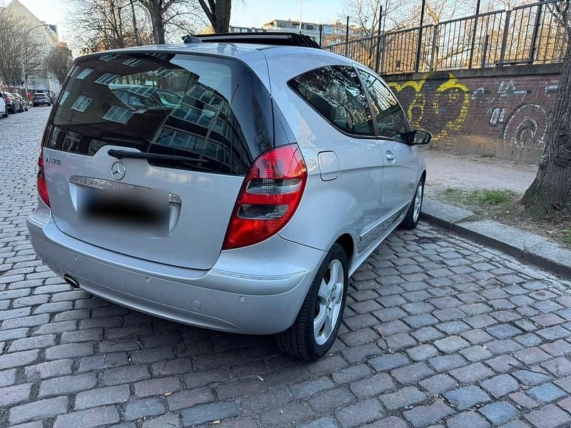 Gebraucht Mercedes A170 116 PS (85 kW) 2005 Silber Kleinwagen