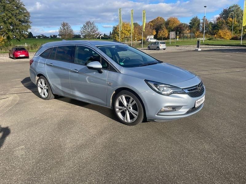 Gebraucht Opel Astra 136 PS (100 kW) 2017 Silber Kombi