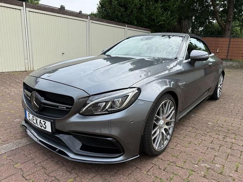Grau Gebraucht 2019 Mercedes C63 AMG AMG Cabrio | 52.890 € (Superpreis) - Bild 1/4