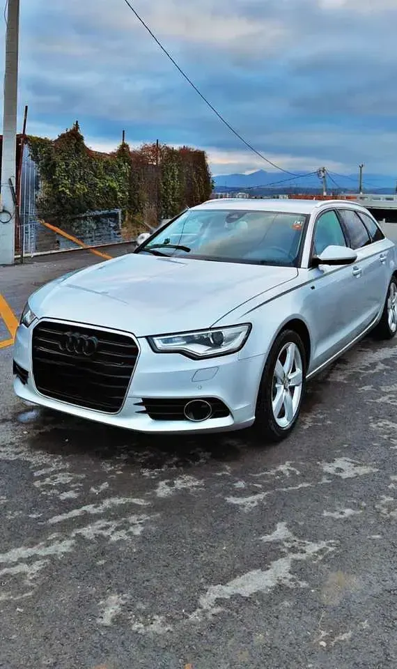 Gebraucht Audi A6 204 PS (150 kW) 2012 Grau Kombi