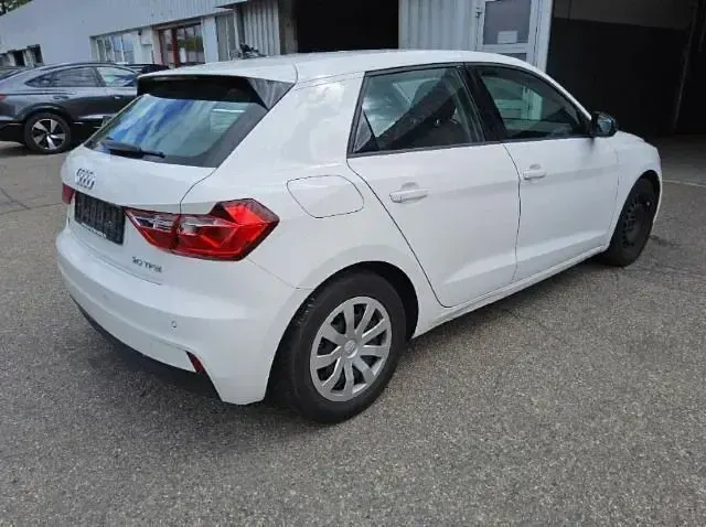 Occasion Audi A1 Sportback Design 116 ch (85 kW) 2020 Blanc Citadine