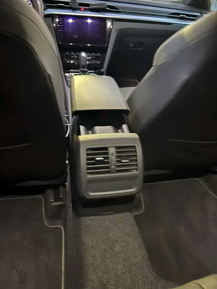 Gebraucht VW Arteon R-line 200 PS (147 kW) 2023 Coupé