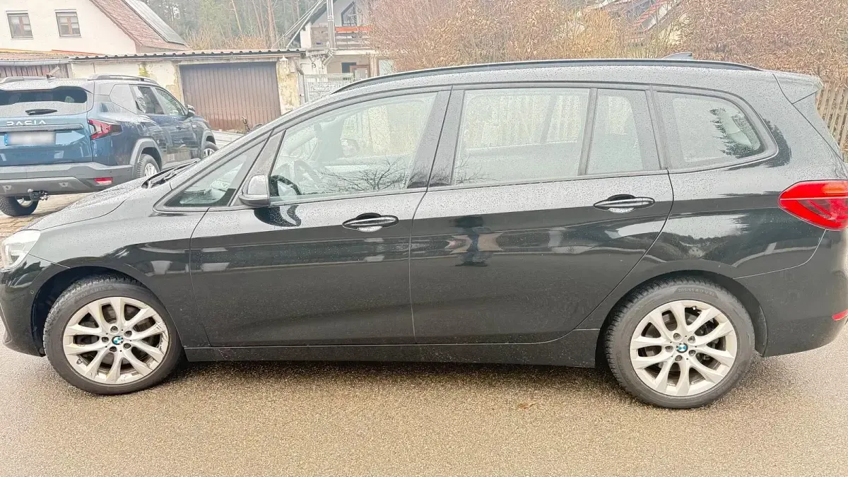 Gebraucht BMW 220 190 PS (139 kW) 2019 Schwarz Van / Kleinbus