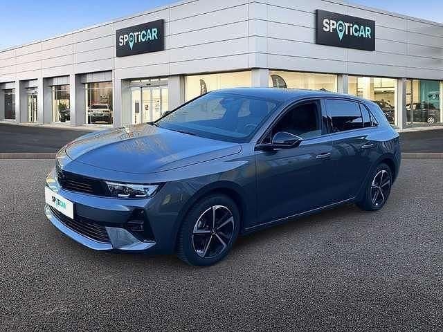 Gebraucht Opel Astra 131 PS (96 kW) 2024 Vulkan grau Kleinwagen