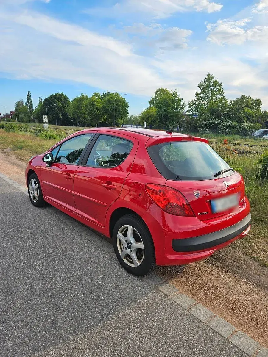 Gebraucht Peugeot 207 Sport 109 PS (80 kW) 2007 Rot Limousine