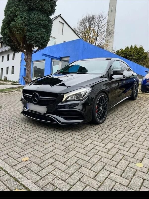 Schwarz Gebraucht 2017 Mercedes CLA45 AMG AMG Coupé | 31.000 € (Fairer Preis) - Bild 1/4