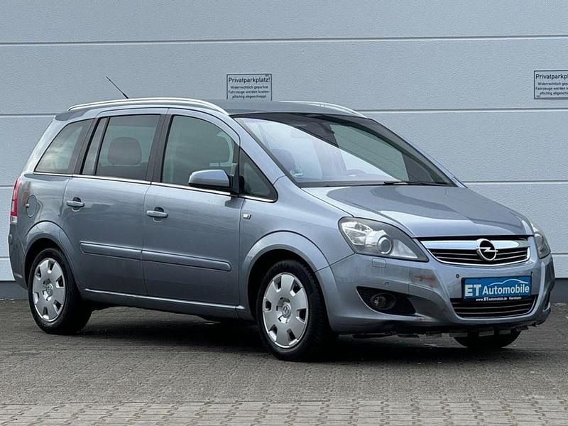 Gebraucht Opel Zafira Edition 125 PS (91 kW) 2008 Grau Van / Kleinbus