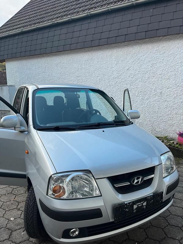 Silber Gebraucht 2005 Hyundai Atos Kleinwagen | 1.650 € (Fairer Preis) - Bild 1/4