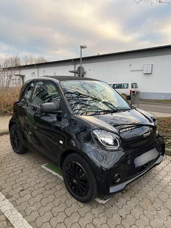 Schwarz Gebraucht 2020 Smart ForTwo Electric Drive Coupé | 7.500 € (Fairer Preis) - Bild 1/4