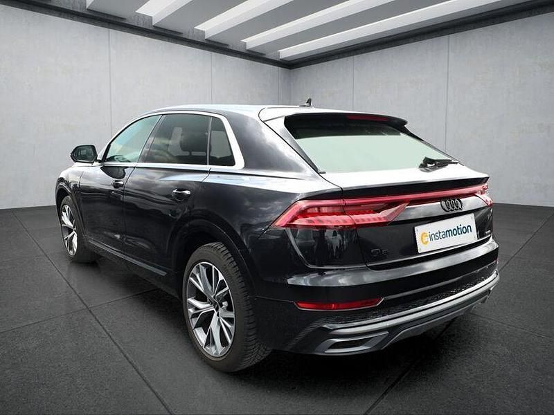 Gebraucht Audi Q8 286 PS (210 kW) 2021 Schwarz SUV