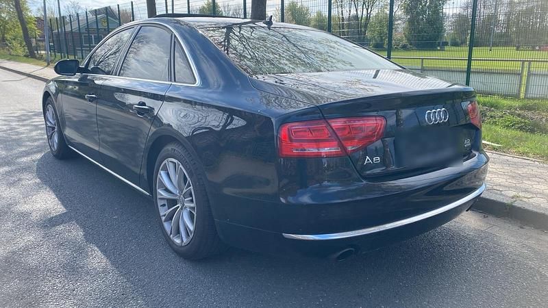 Gebraucht Audi A8 372 PS (273 kW) 2012 Schwarz Limousine