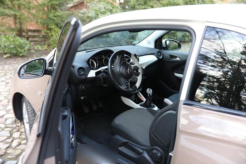 Gebraucht Opel Adam 87 PS (63 kW) 2013 Braun Kleinwagen
