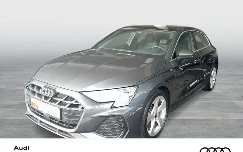 Second-hand Audi A3 S-Line 150 CP (110 kW) 2025 Berlinǎ
