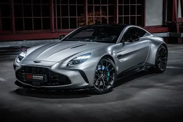 Gebraucht Aston Martin Vantage 665 PS (489 kW) 2024 Silber Coupé