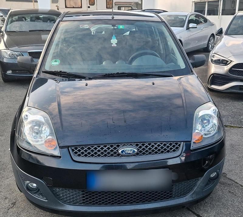 Gebraucht Ford Fiesta 77 PS (56 kW) 2006 Schwarz Kleinwagen