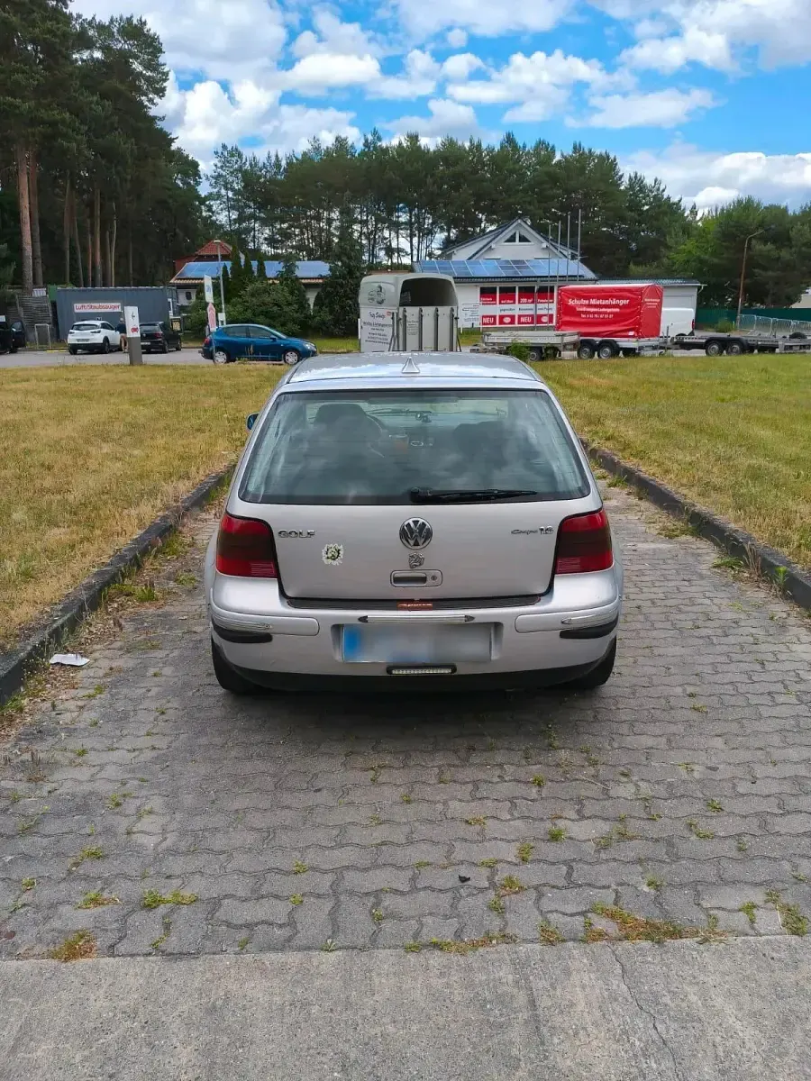 Gebraucht VW Golf III 101 PS (74 kW) 1998 Silber Limousine