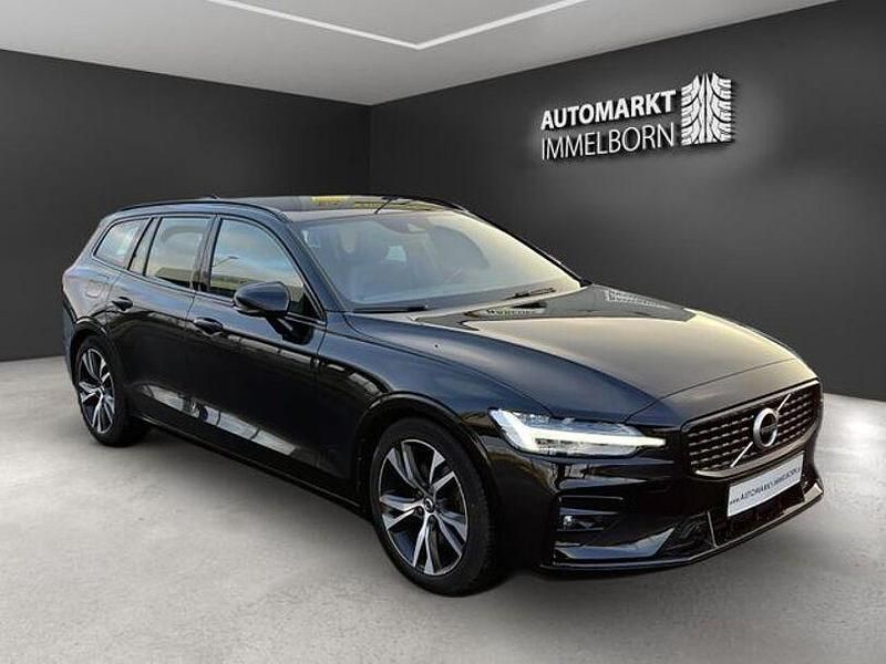 Schwarz Gebraucht 2020 Volvo V60 R-Design Kombi | 26.990 € (Etwas zu teuer) - Bild 1/4