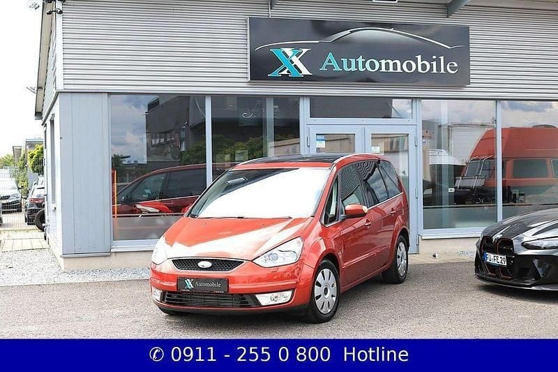 Gebraucht Ford Galaxy Titanium 140 PS (102 kW) 2008 Rot Van / Kleinbus