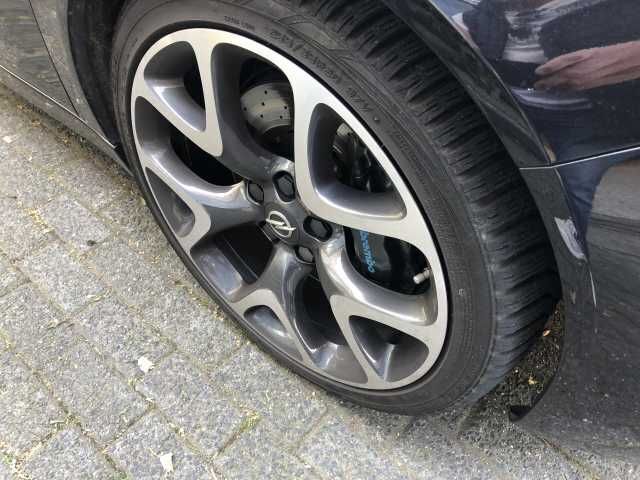 Gebraucht Opel Insignia OPC 325 PS (239 kW) 2015 Schwarz metallic Kombi