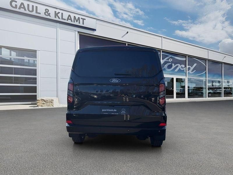 Neu Ford Tourneo Titanium 170 PS (125 kW) 2026 Obsidianschwarz metallic Van / Kleinbus