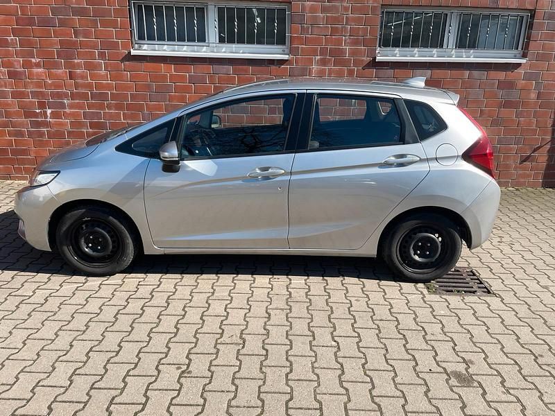 Gebraucht Honda Jazz 102 PS (75 kW) 2017 Grau Kleinwagen