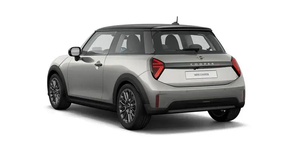 Usata Mini Cooper S 204 CV (150 kW) 2025 Argento Utilitaria