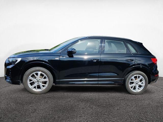 Gebraucht Audi Q3 Ambiente 150 PS (110 kW) 2022 Mythosschwarz metallic SUV