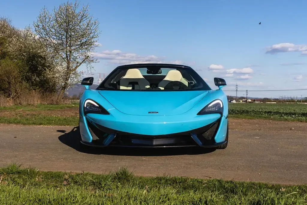 Gebraucht McLaren 570S 570 PS (419 kW) 2018 Blau Cabrio