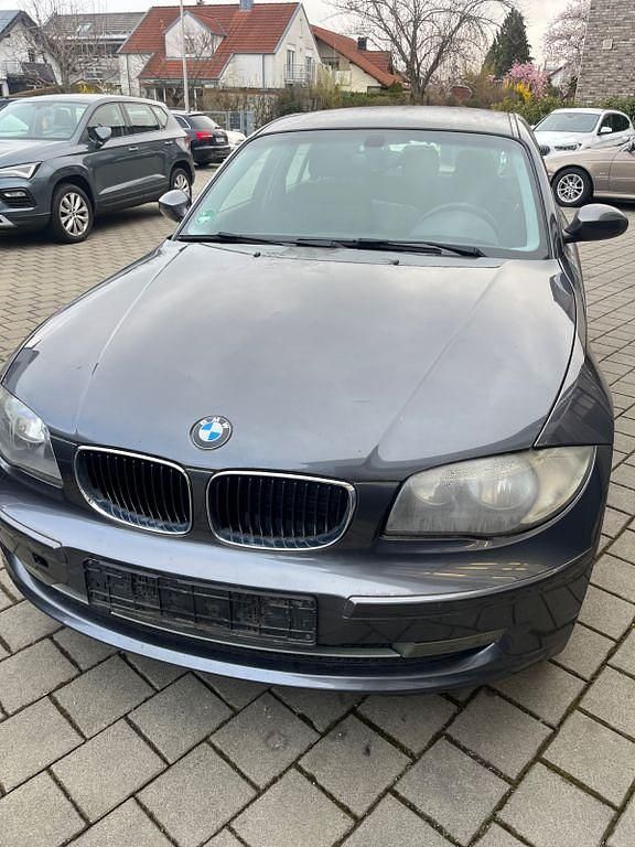 Gebraucht BMW 118 143 PS (105 kW) 2007 Kleinwagen