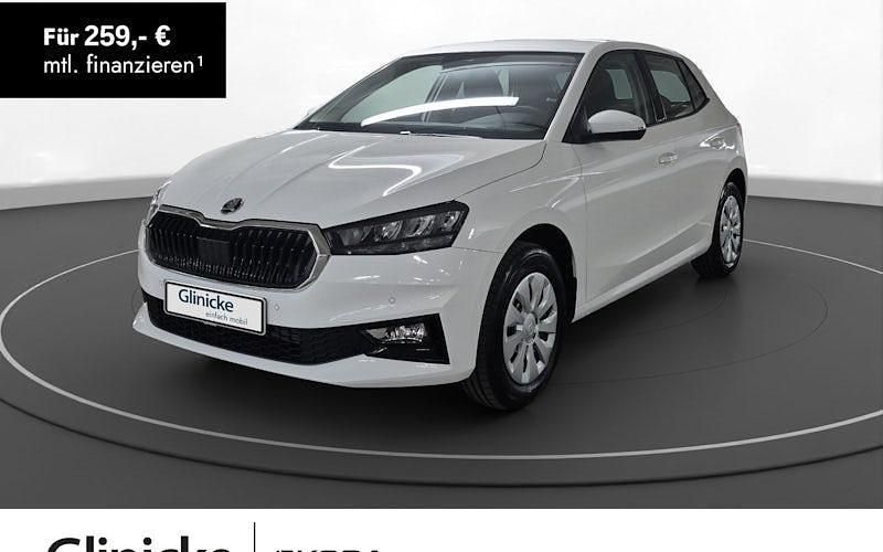 Weiß Neu 2025 Skoda Fabia Selection Limousine | 19.964 € (Fairer Preis) - Bild 1/4