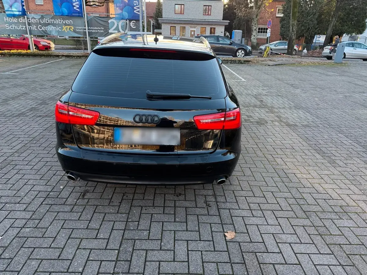 Gebraucht Audi A6 204 PS (150 kW) 2013 Schwarz Kombi