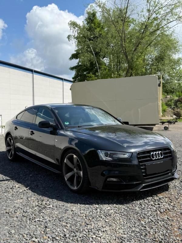 Schwarz Gebraucht 2016 Audi A5 Sportback S-Line Limousine | 13.200 € (Superpreis) - Bild 1/4