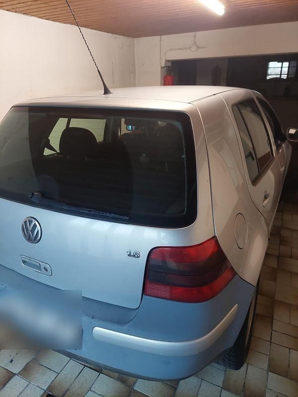 Gebraucht VW Golf III 90 PS (66 kW) 1998 Silber Limousine