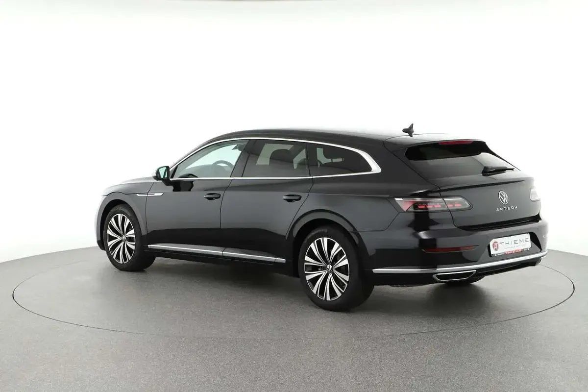 Gebraucht VW Arteon Elegance 190 PS (139 kW) 2023 Schwarz Limousine