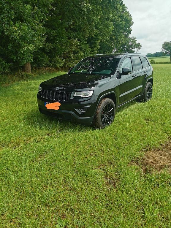 Schwarz Gebraucht 2015 Jeep Grand Cherokee Limited SUV | 21.000 € (Fairer Preis) - Bild 1/4