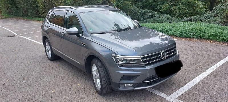 Gebraucht VW Tiguan Allspace 239 PS (175 kW) 2019 Grau SUV