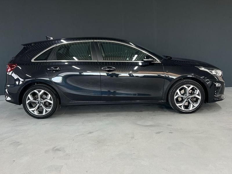 Gebraucht Kia Ceed 136 PS (100 kW) 2019 Schwarz Kleinwagen