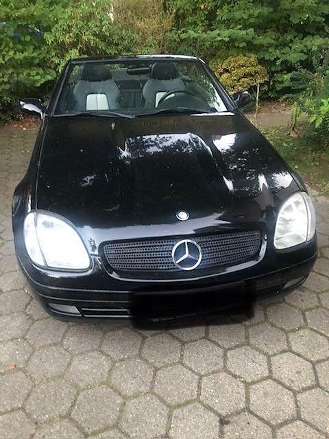 Schwarz Gebraucht 1999 Mercedes SLK200 Cabrio | 2.950 € (Superpreis) - Bild 1/4