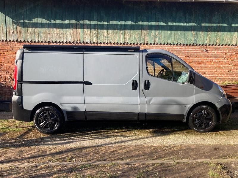 Gebraucht Opel Vivaro 90 PS (66 kW) 2007 Grau Van / Kleinbus